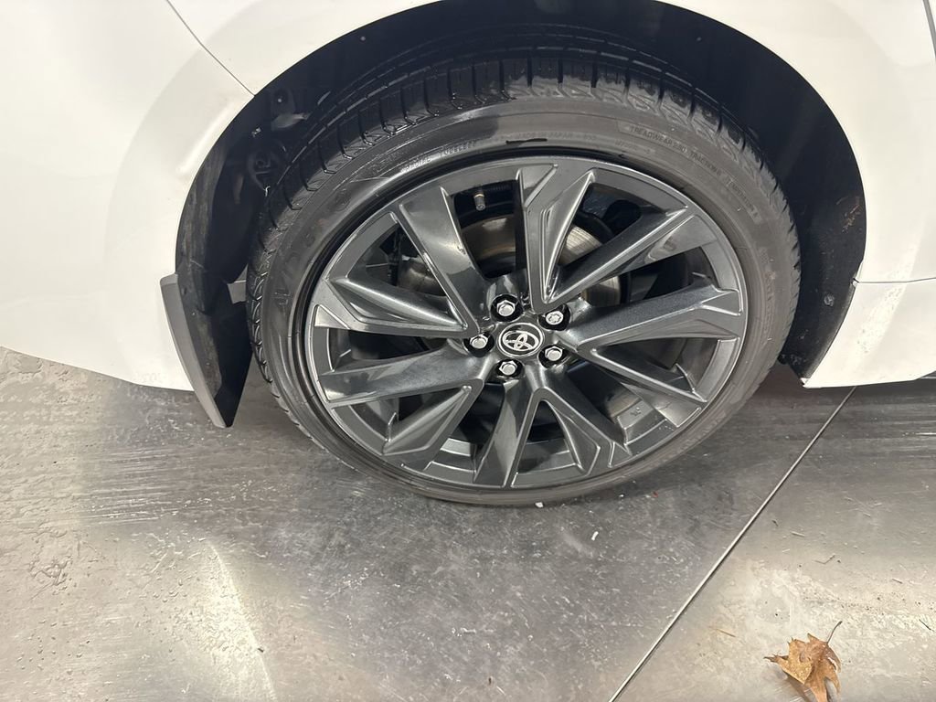 Used 2024 Toyota Corolla SE image 13