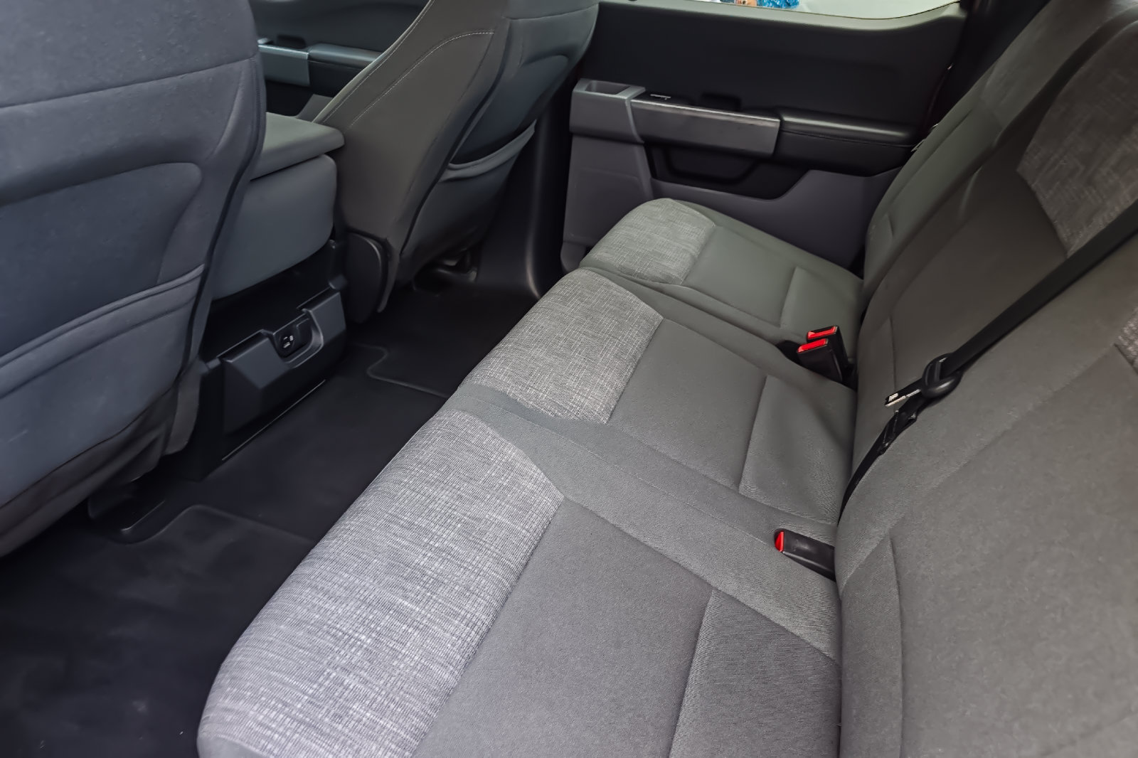 Used 2023 Ford F150 XLT AWD/4WD image 12