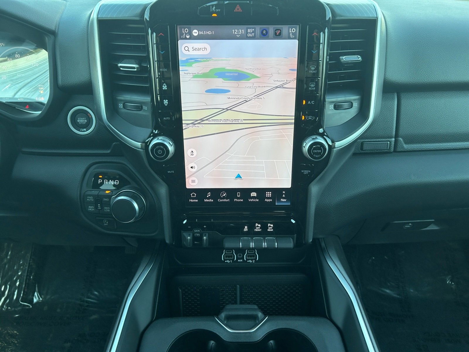 New 2026 RAM 1500 4x4 Crew Cab image 11