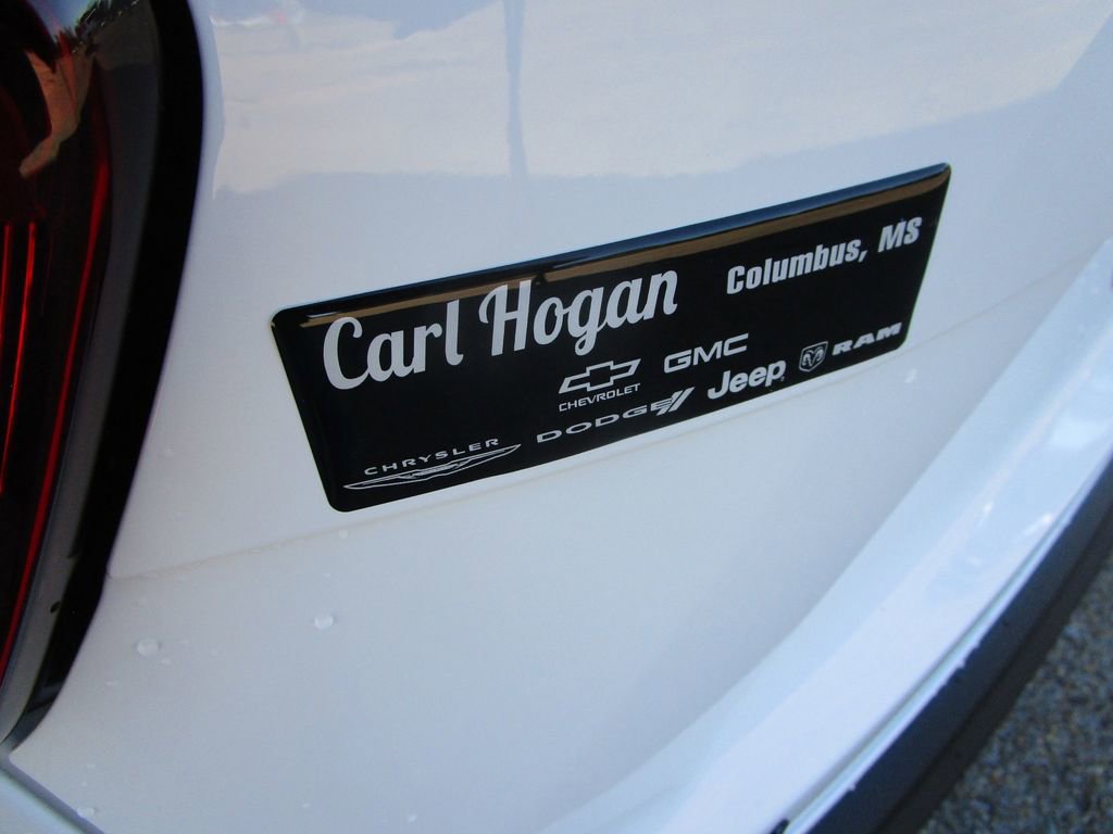 New 2026 Chevrolet Trax RS w/ Sunroof Package image 10