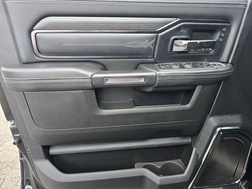 Used 2022 RAM 2500 Limited AWD/4WD image 45