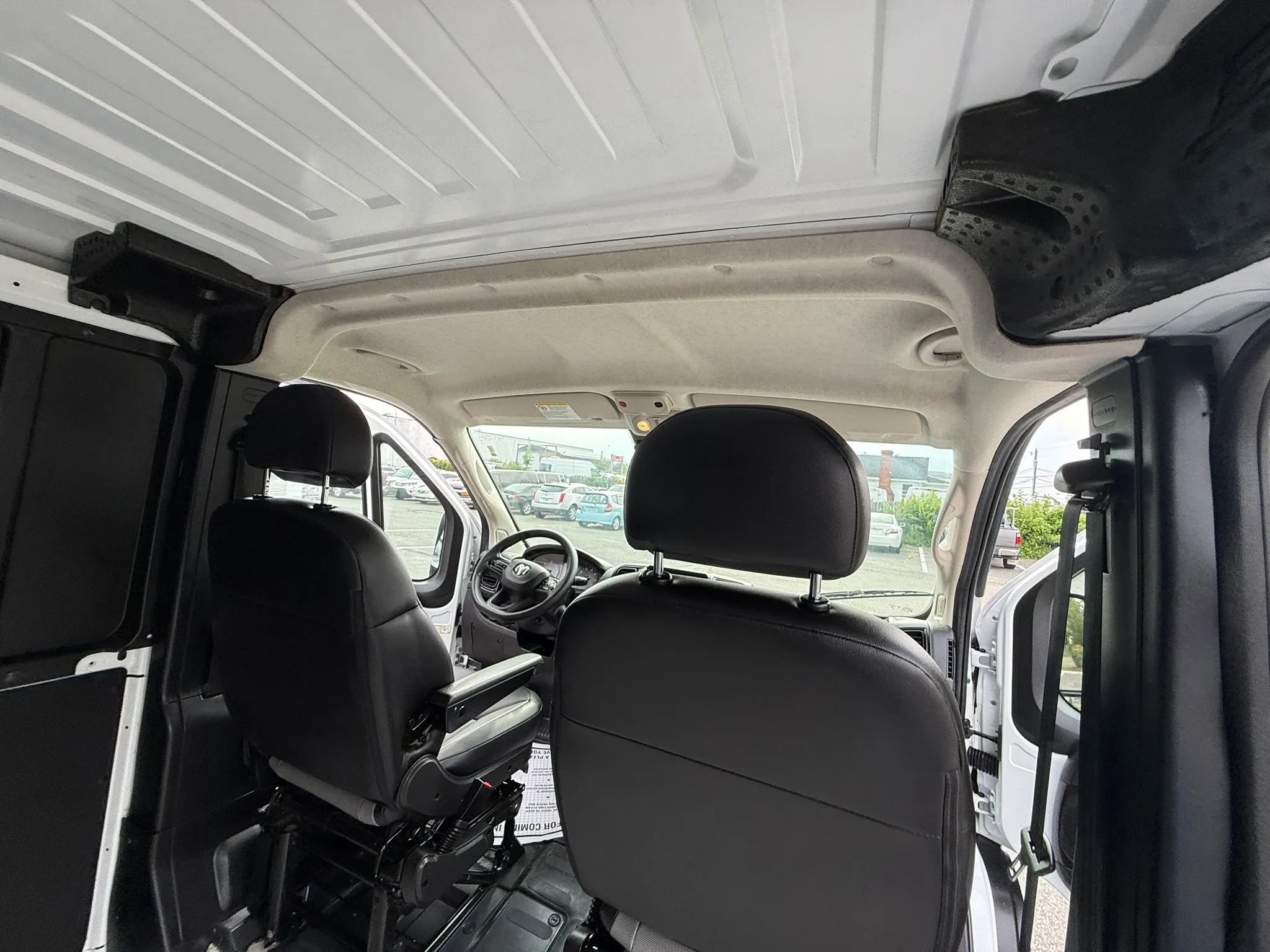 Used 2025 RAM ProMaster 2500 w/ Convenience Group FWD image 50