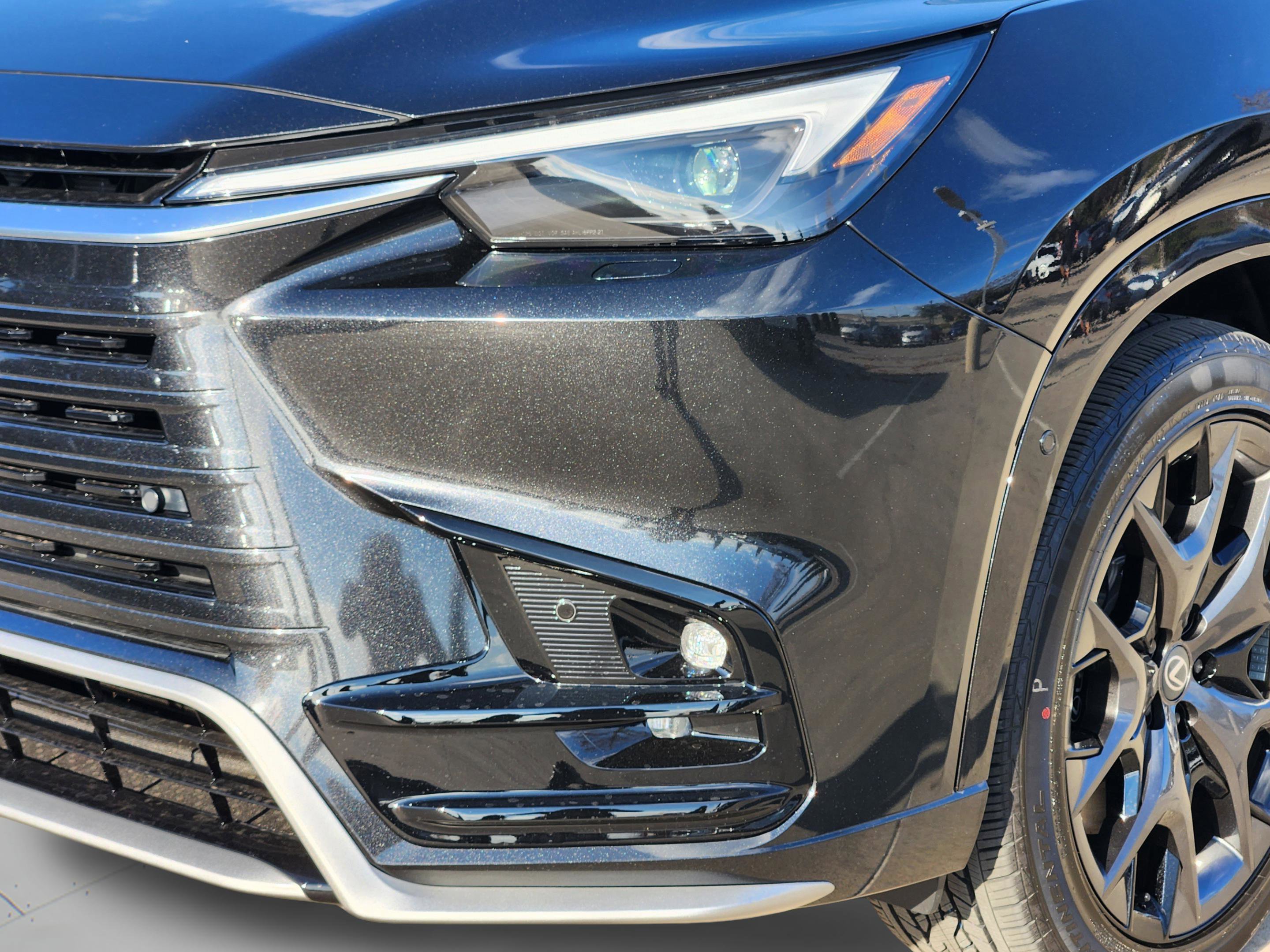 New 2026 Lexus TX 500h AWD image 5