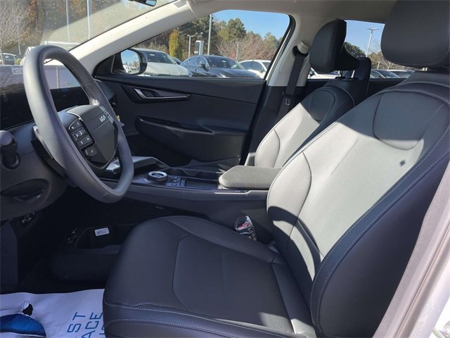 New 2025 Kia EV6 Wind image 25