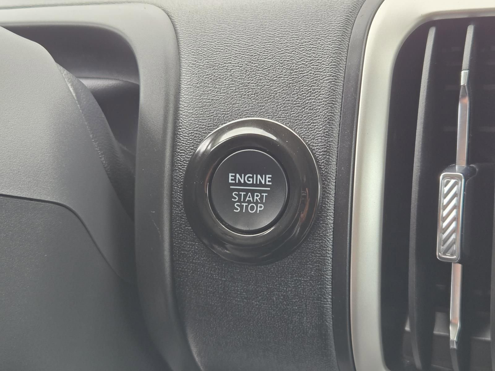 Used 2025 Ford Expedition Max Active AWD/4WD image 13