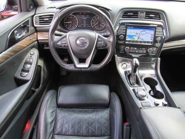 Used 2018 Nissan Maxima Platinum image 16