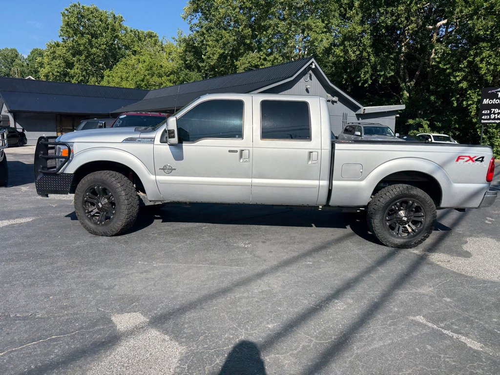 Used 2014 Ford F250 Lariat w/ Lariat Interior Package AWD/4WD image 10