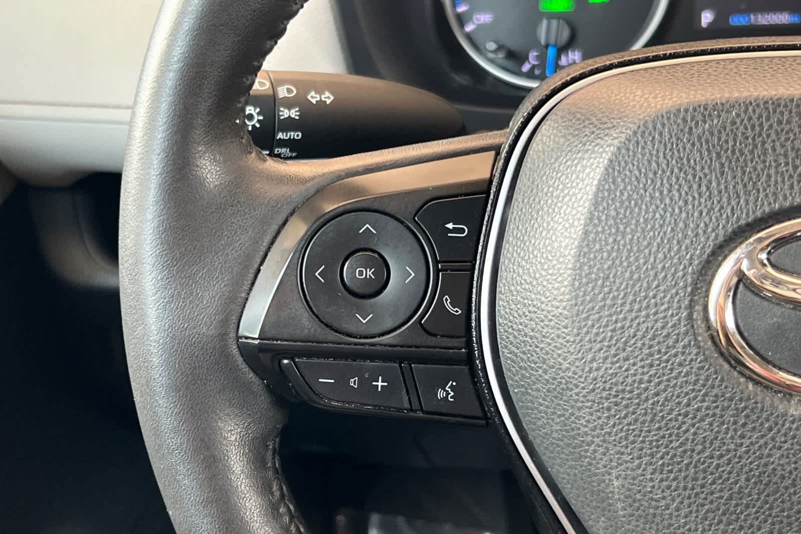 Used 2022 Toyota RAV4 XLE w/ XLE Grade Weather Package AWD/4WD image 26