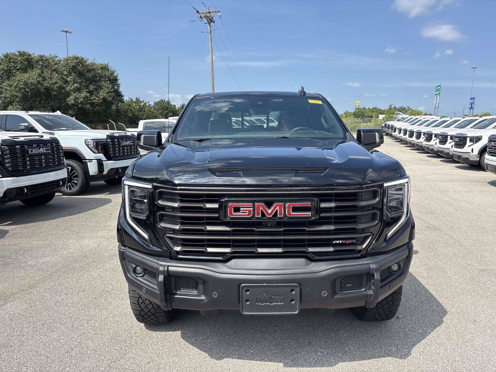 Used 2024 GMC Sierra 1500 AT4X w/ AT4X AEV Edition AWD/4WD image 2