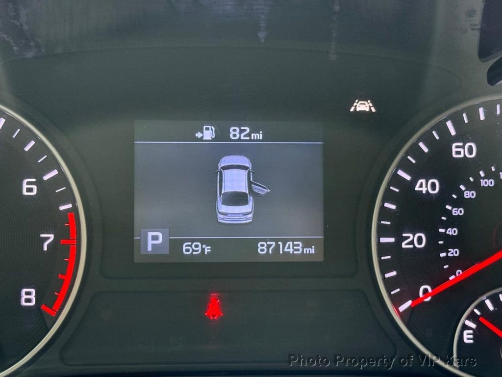 Used 2019 Kia Optima LX w/ LX 17" Wheel Package FWD image 16