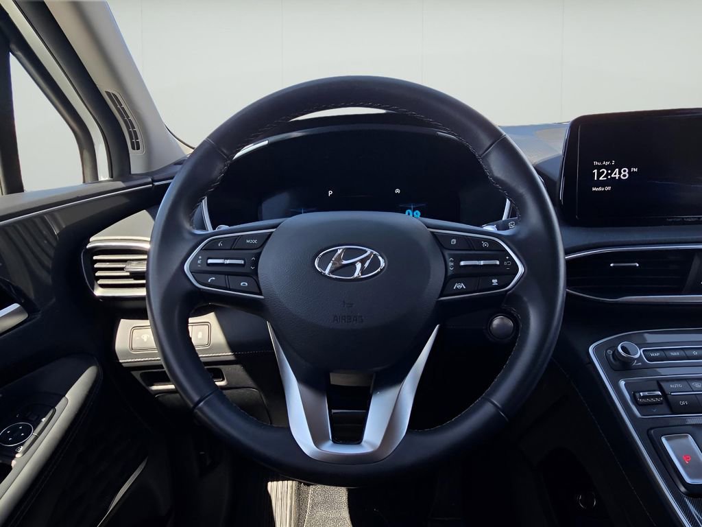Used 2023 Hyundai Santa Fe SEL w/ Premium Package image 13
