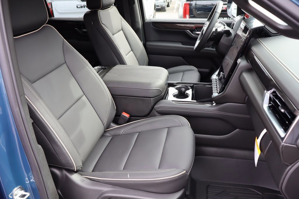 New 2026 GMC Yukon XL Elevation w/ LPO, Floor Liner Package image 29