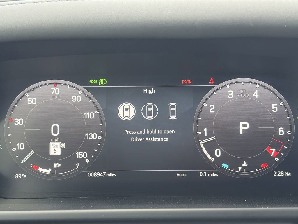 Used 2025 Land Rover Defender 110 S image 10