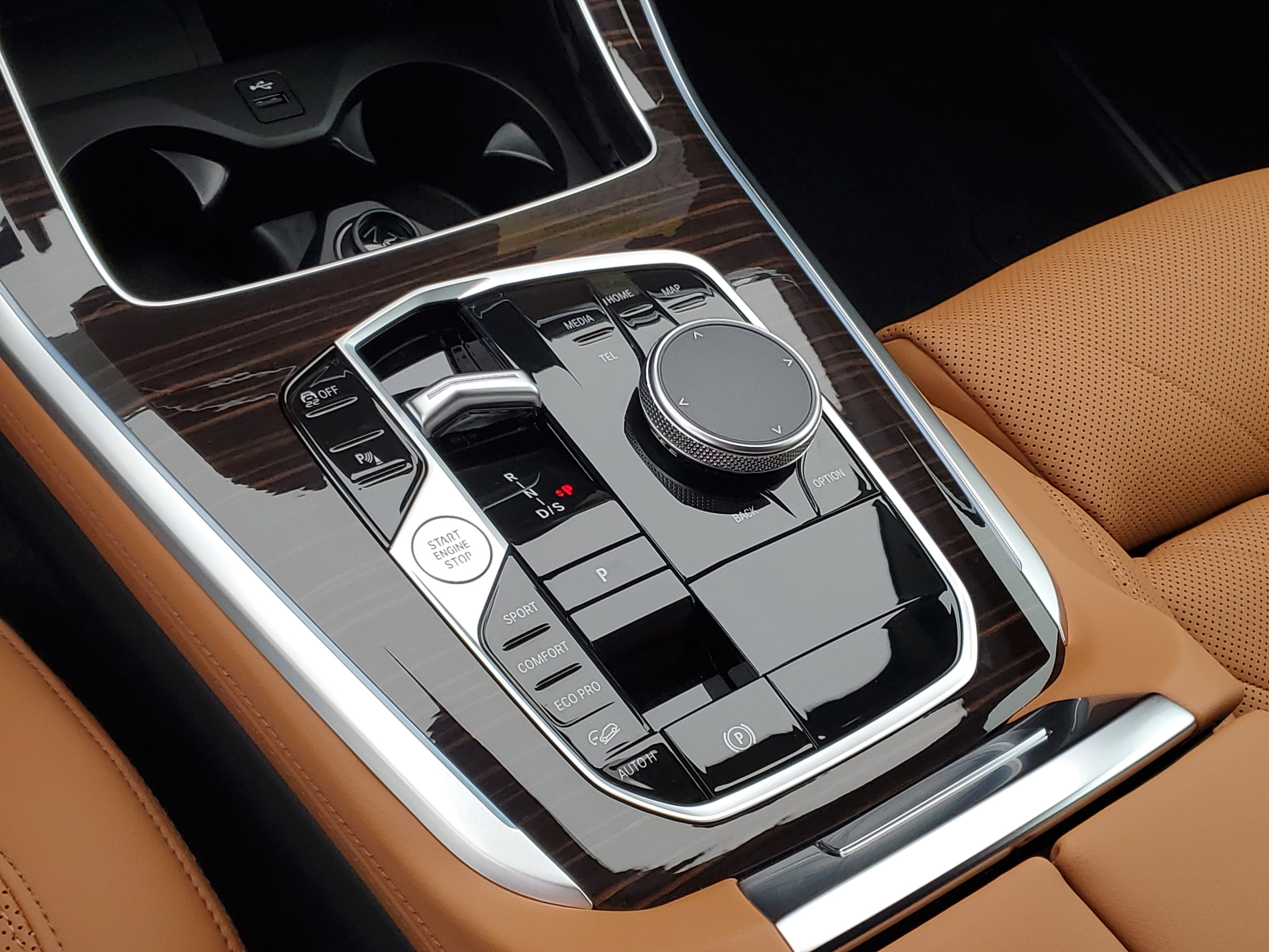 New 2026 BMW X5 xDrive40i w/ M Sport Package AWD/4WD image 18