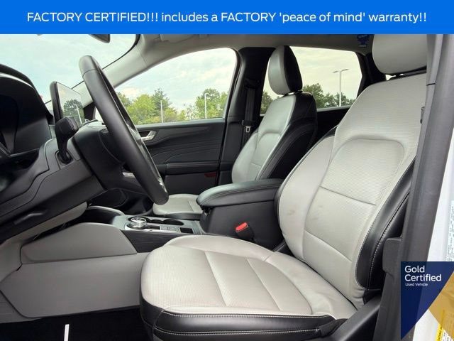 Used 2025 Ford Escape Platinum AWD/4WD image 27