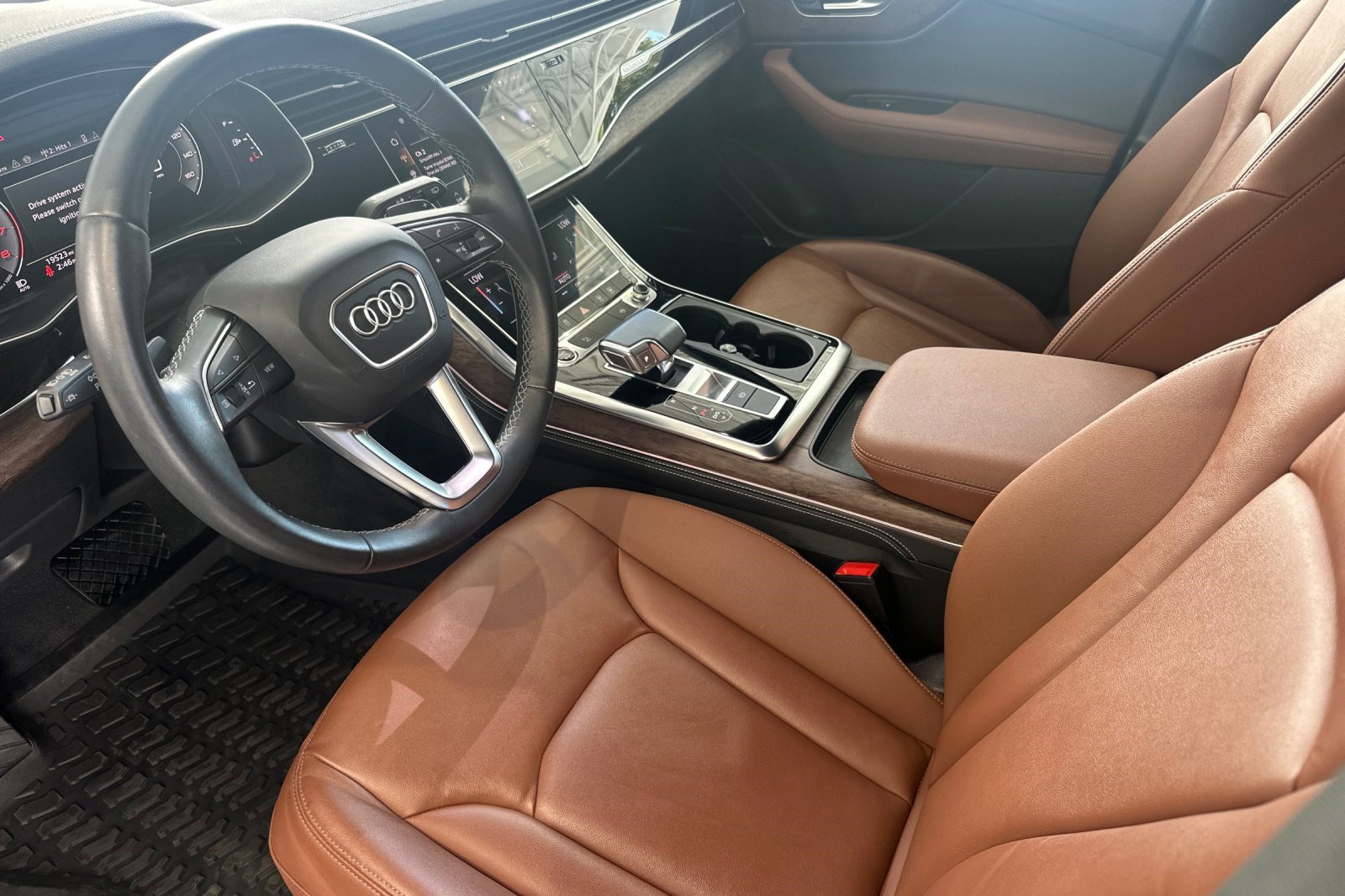 Used 2025 Audi Q7 3.0T Premium Plus w/ Premium Plus Package AWD/4WD image 11