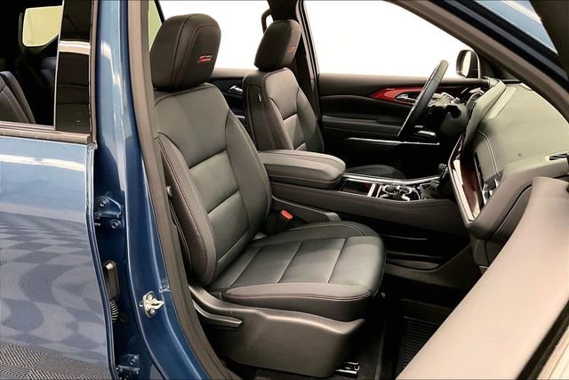 Used 2025 Chevrolet Traverse Z71 w/ Enhanced Driving Package image 8