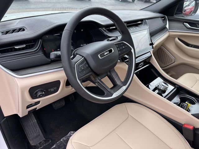 New 2026 Jeep Grand Cherokee Limited w/ Limited Altitude Package image 13