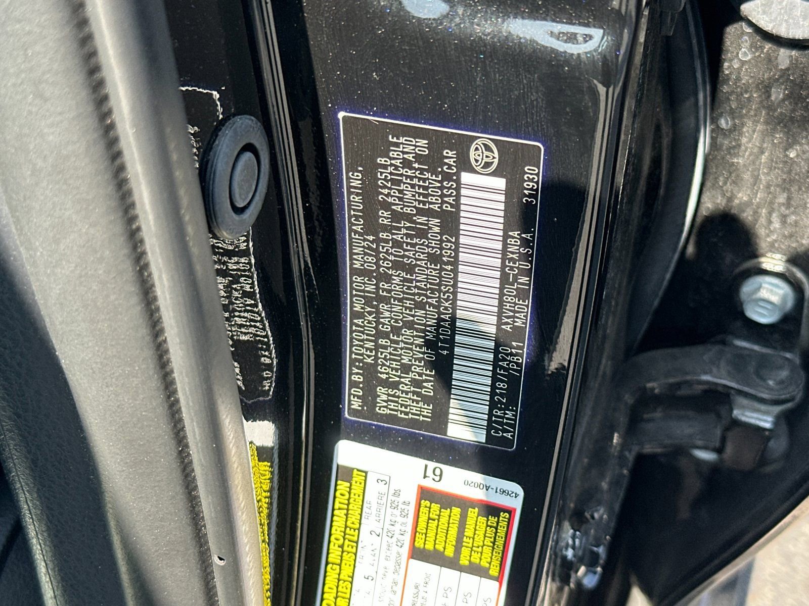 Used 2025 Toyota Camry LE FWD image 25