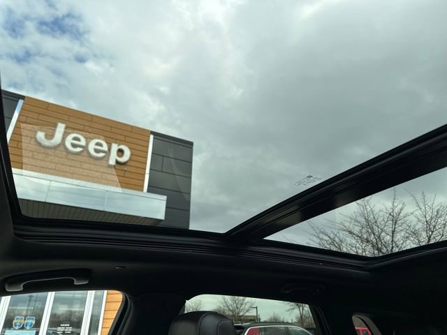 Used 2024 Cadillac XT5 Premium Luxury image 35