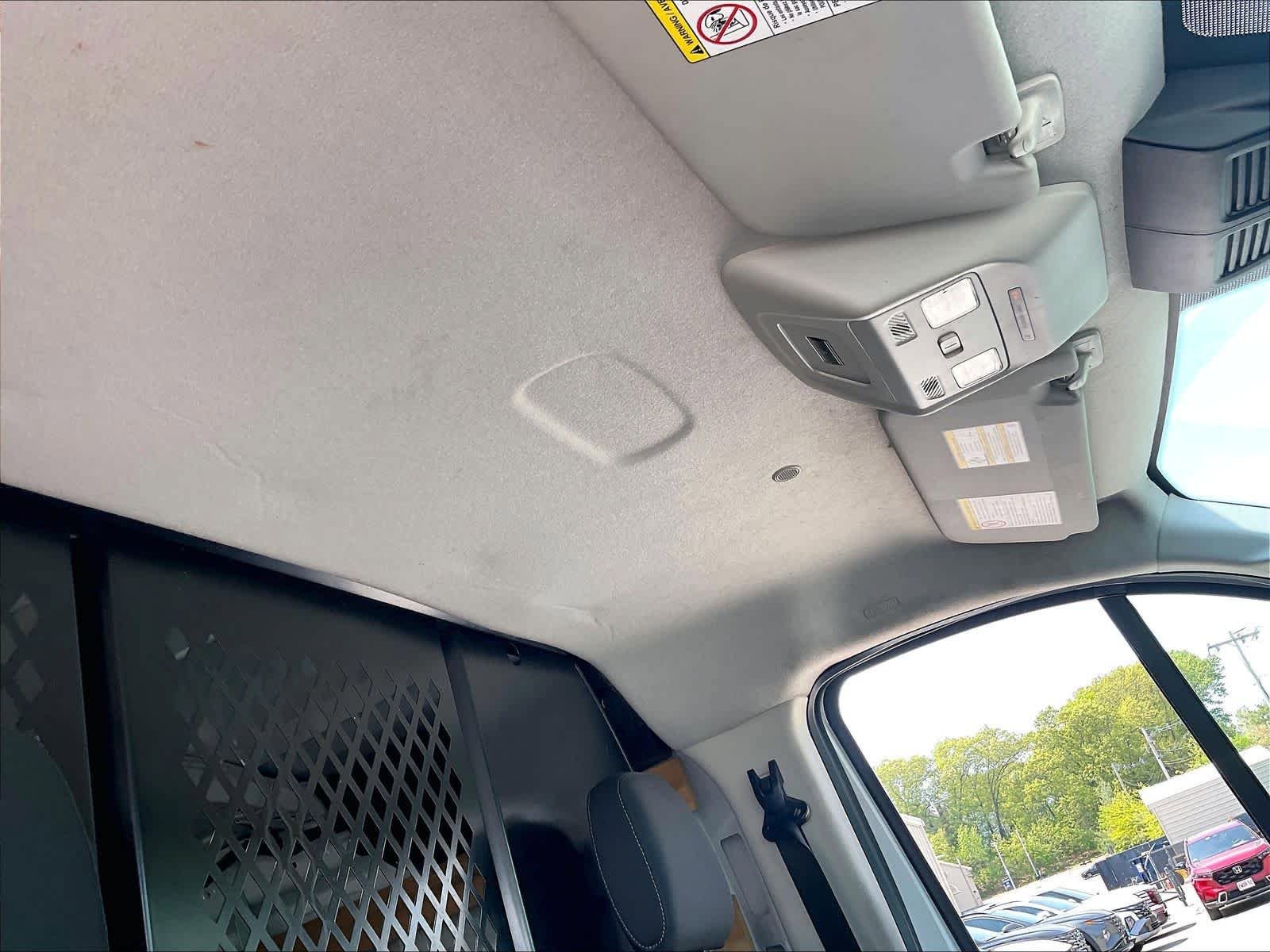 Used 2024 Ford Transit 250 Low Roof w/ Exterior Upgrade Package RWD image 18