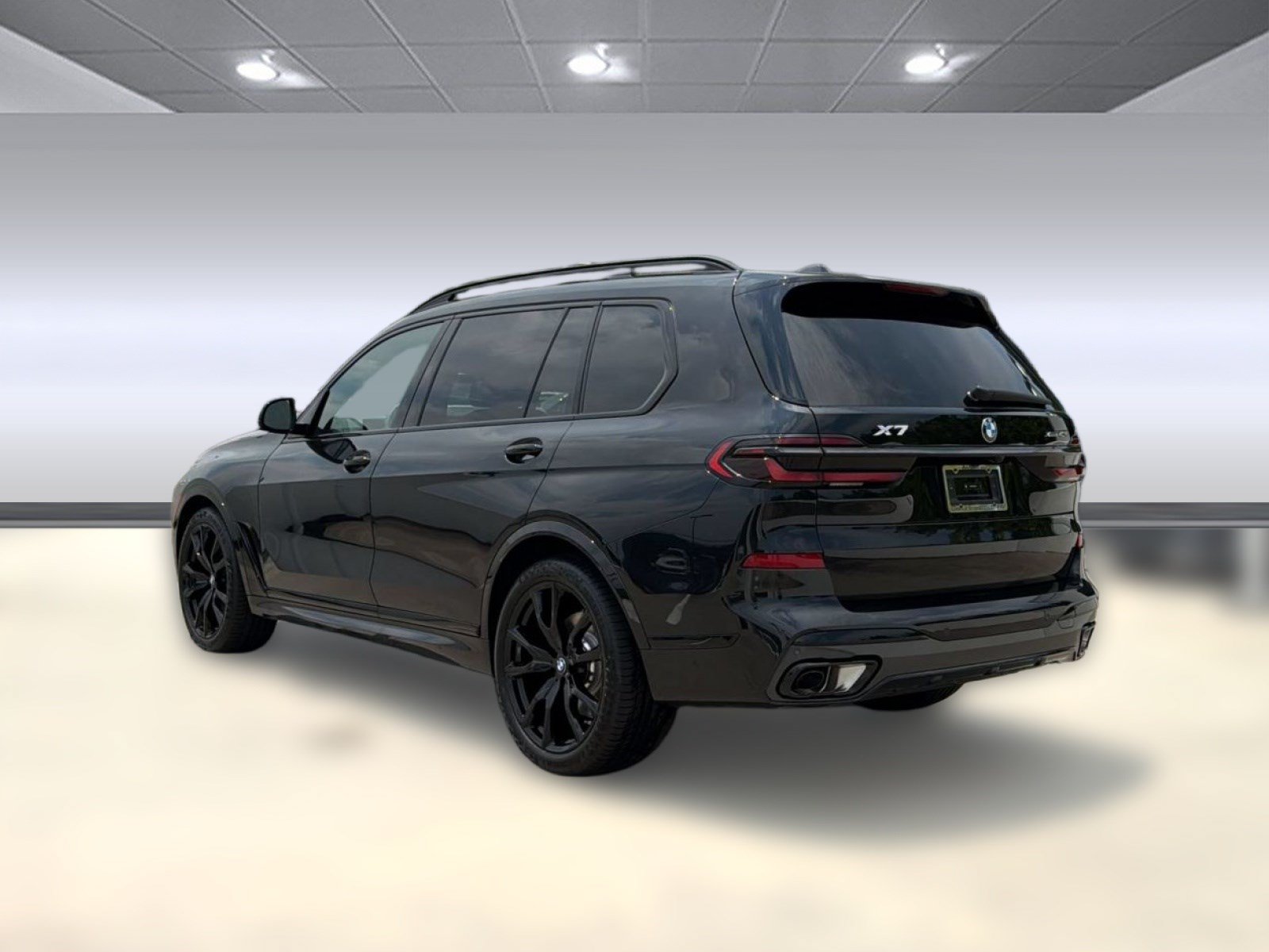 New 2027 BMW X7 xDrive40i w/ Executive Package AWD/4WD image 3