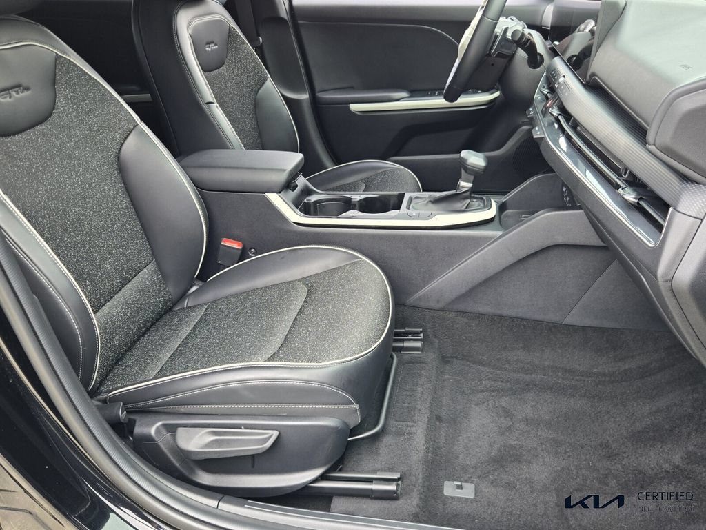 Certified 2025 Kia K4 EX FWD image 16