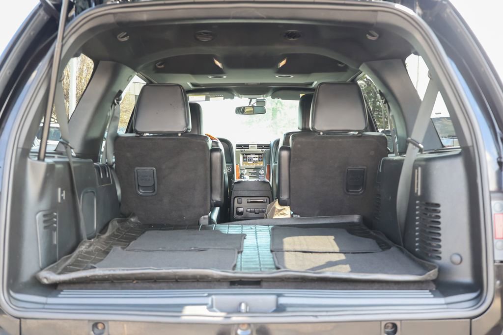 Used 2017 Lincoln Navigator Select image 27