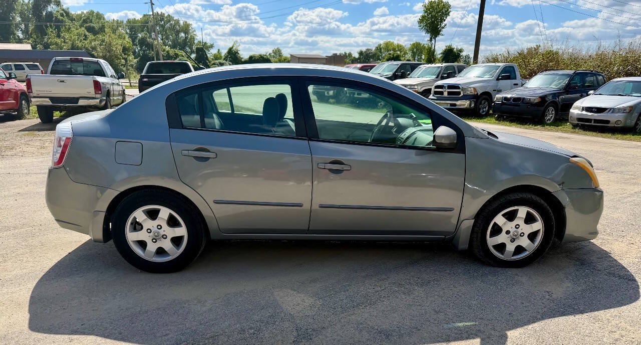 Used 2010 Nissan Sentra 2.0 FWD image 11