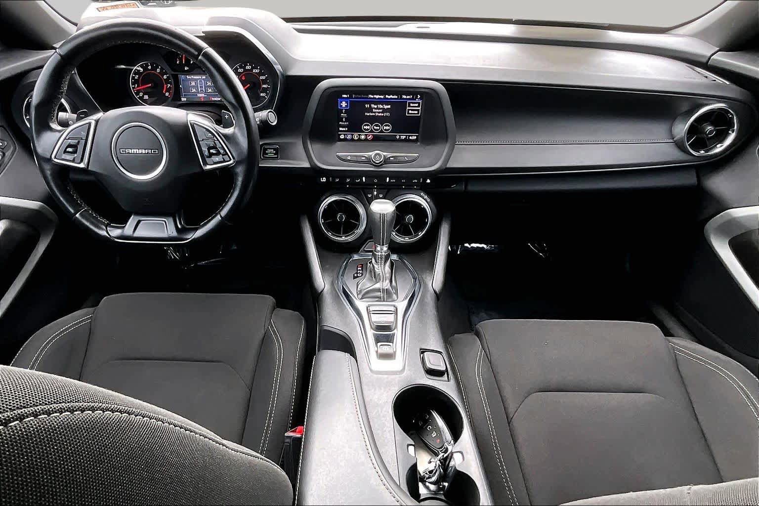 Used 2023 Chevrolet Camaro LT RWD image 15