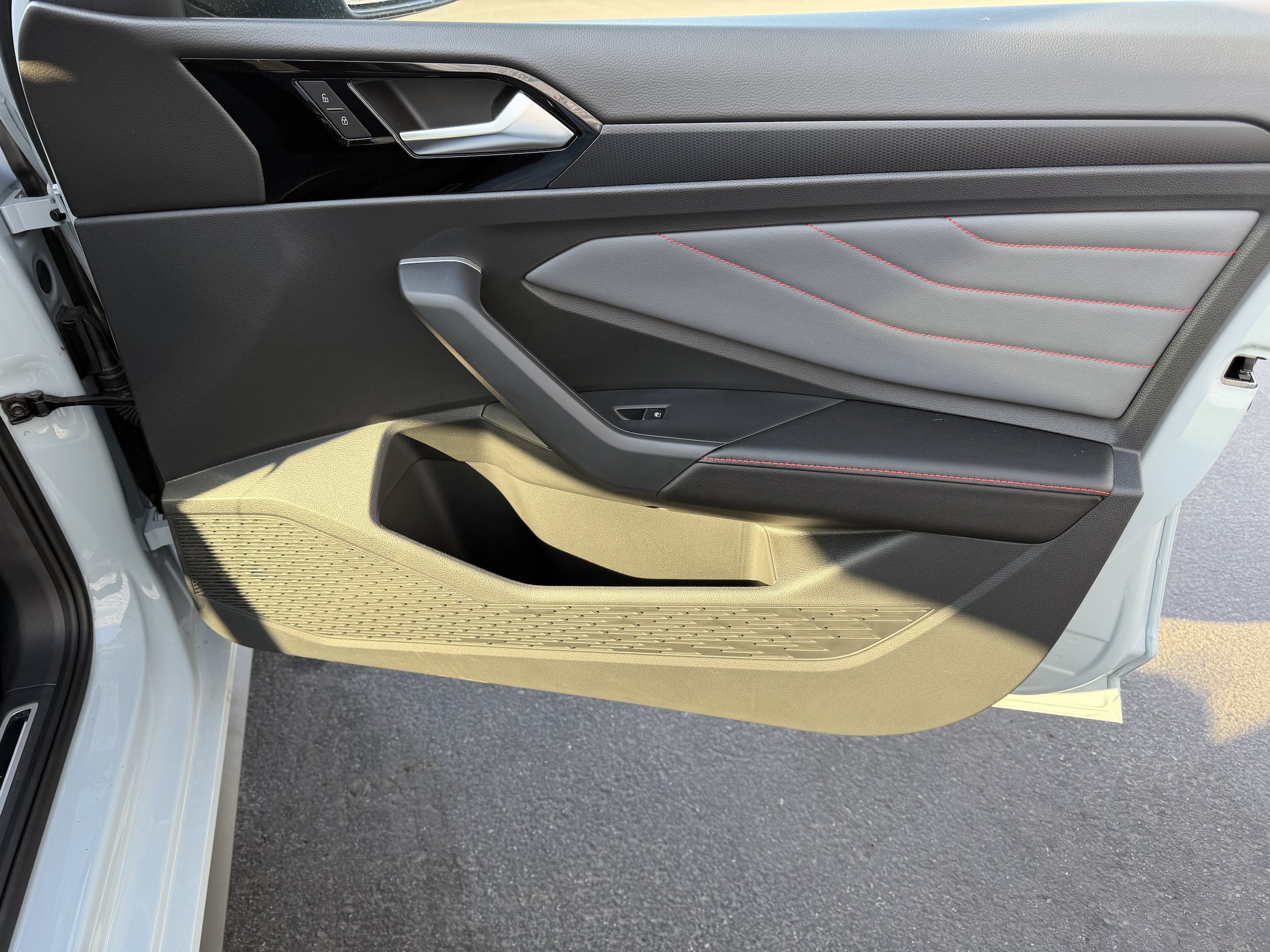 New 2026 Volkswagen Jetta GLI Autobahn FWD image 32