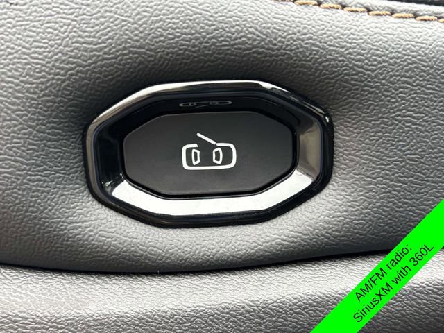 New 2026 Jeep Cherokee Limited image 15