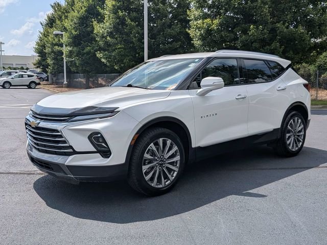Used 2023 Chevrolet Blazer Premier FWD image 5