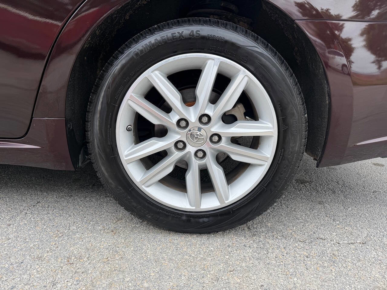 Used 2013 Toyota Avalon XLE Premium image 33