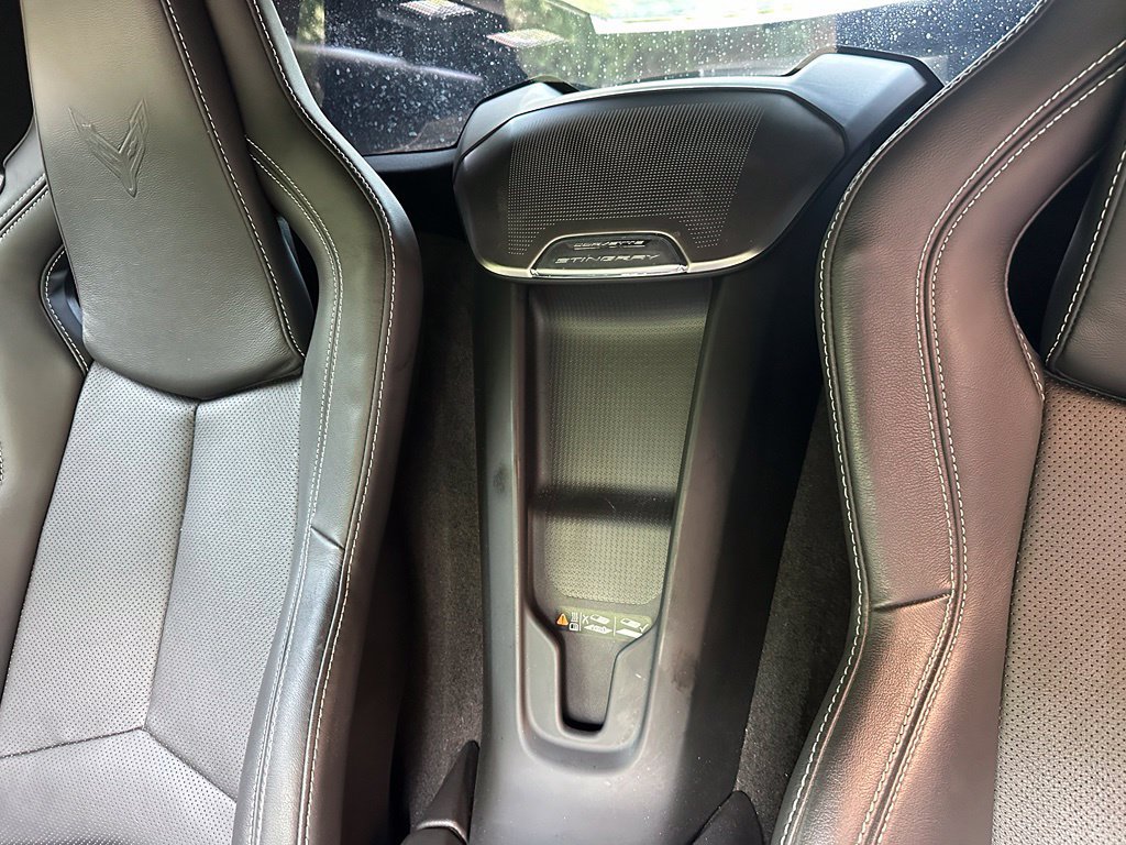 Used 2022 Chevrolet Corvette Stingray Preferred Cpe w/ Z51 Performance Package RWD image 15