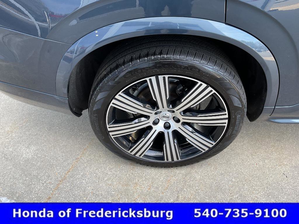 Used 2020 Volvo XC90 T6 Momentum w/ Protection Package Premier AWD/4WD image 12