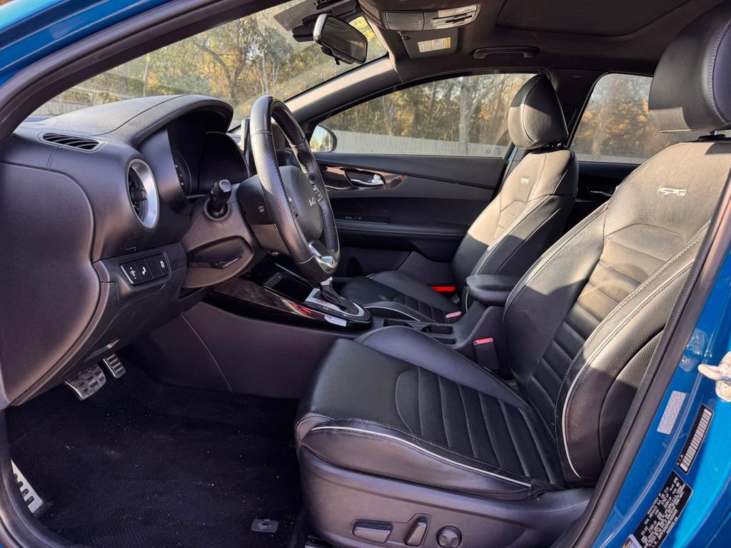 Used 2022 Kia Forte GT-Line w/ GT-Line Premium Package image 10