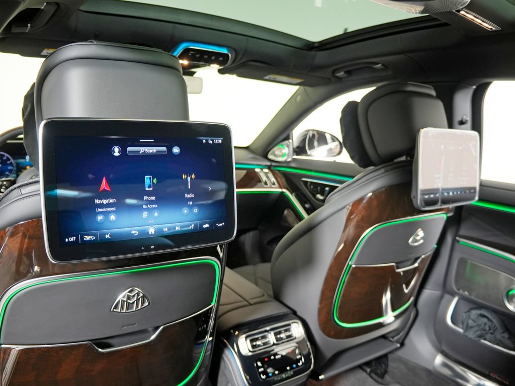 Used 2025 Mercedes-Benz Maybach S 680 4MATIC image 34