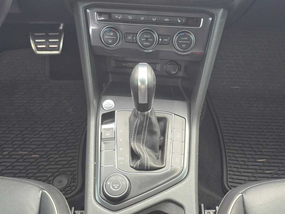 Used 2021 Volkswagen Tiguan SEL Premium R-Line AWD/4WD image 13