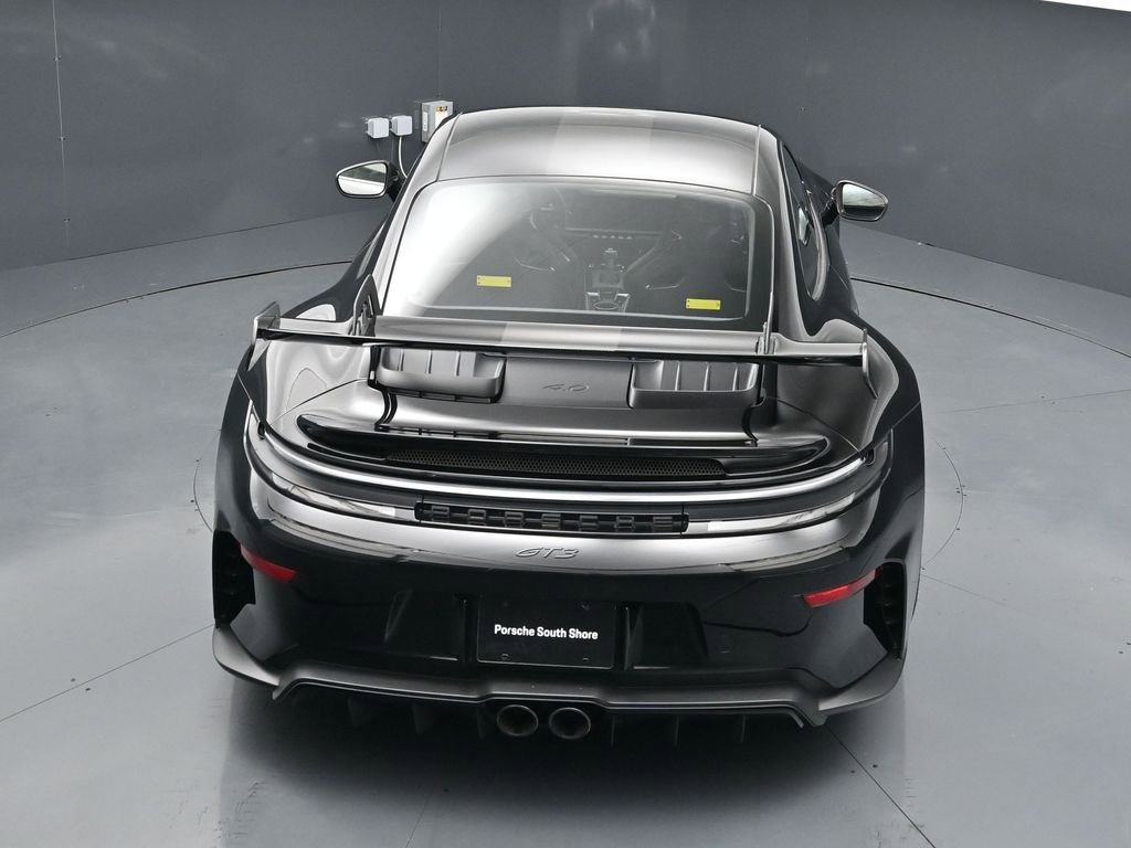 Certified 2025 Porsche 911 GT3 RWD image 15