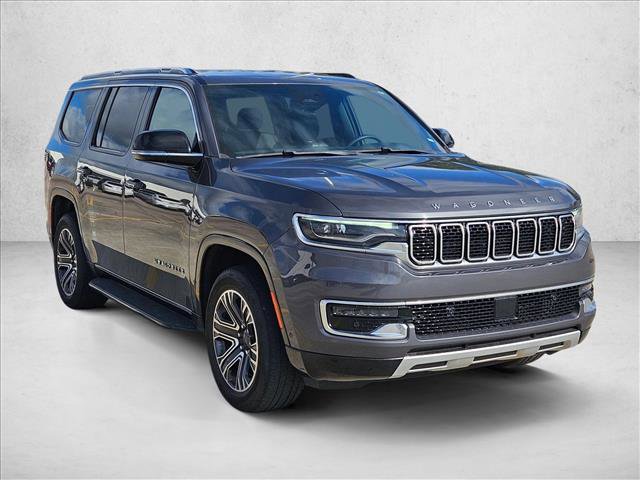 Used 2024 Jeep Wagoneer Series II w/ Flexible Seating Group RWD image 3