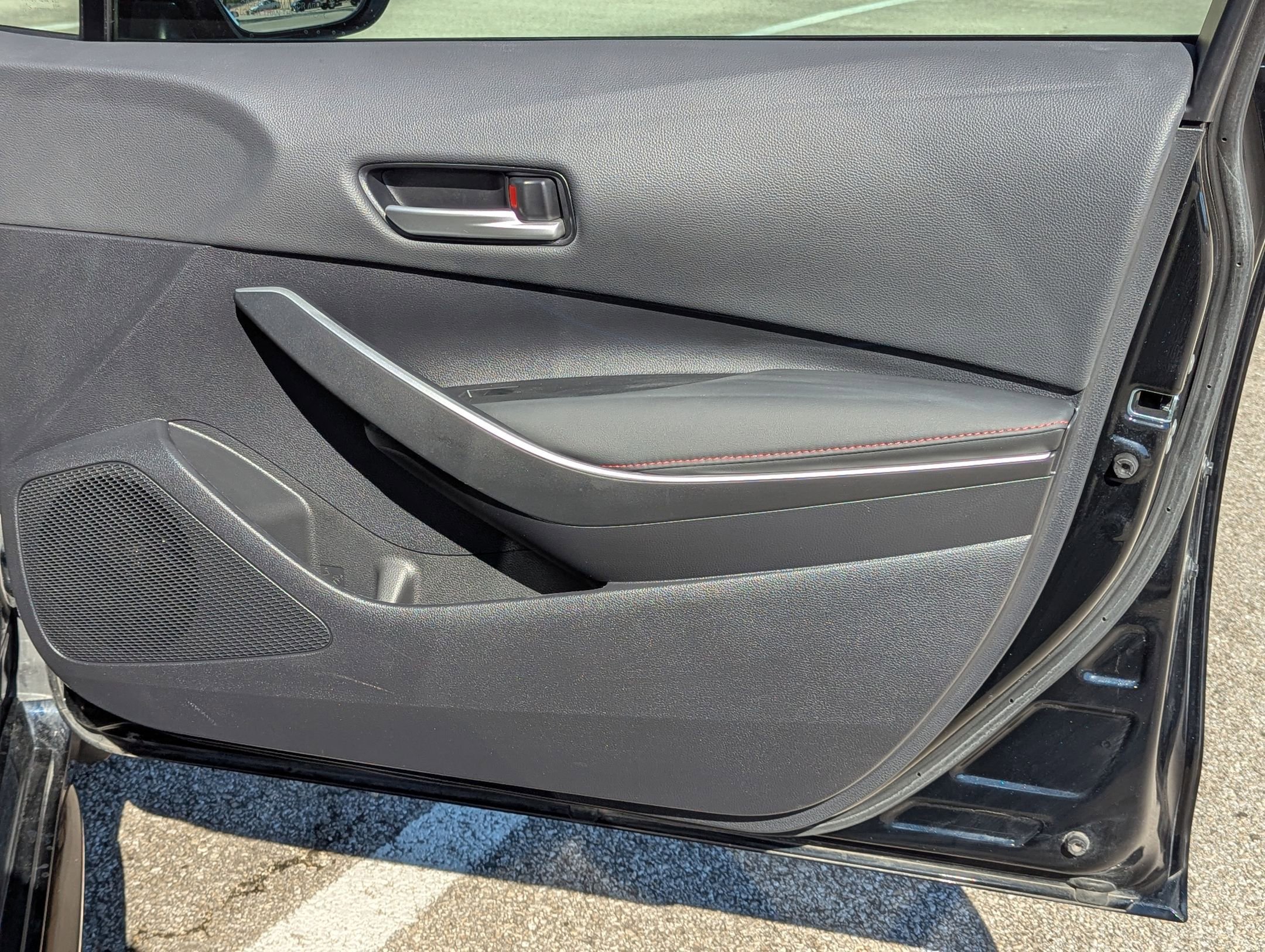 Used 2023 Toyota Corolla SE image 28