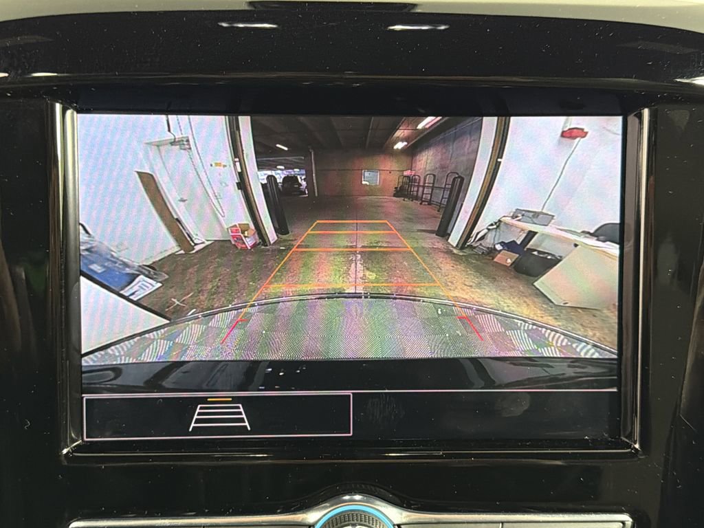 Used 2023 Chevrolet Traverse LS w/ Safety Package image 29