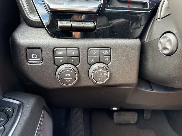 New 2026 Chevrolet Silverado 1500 High Country w/ Midnight Edition image 21