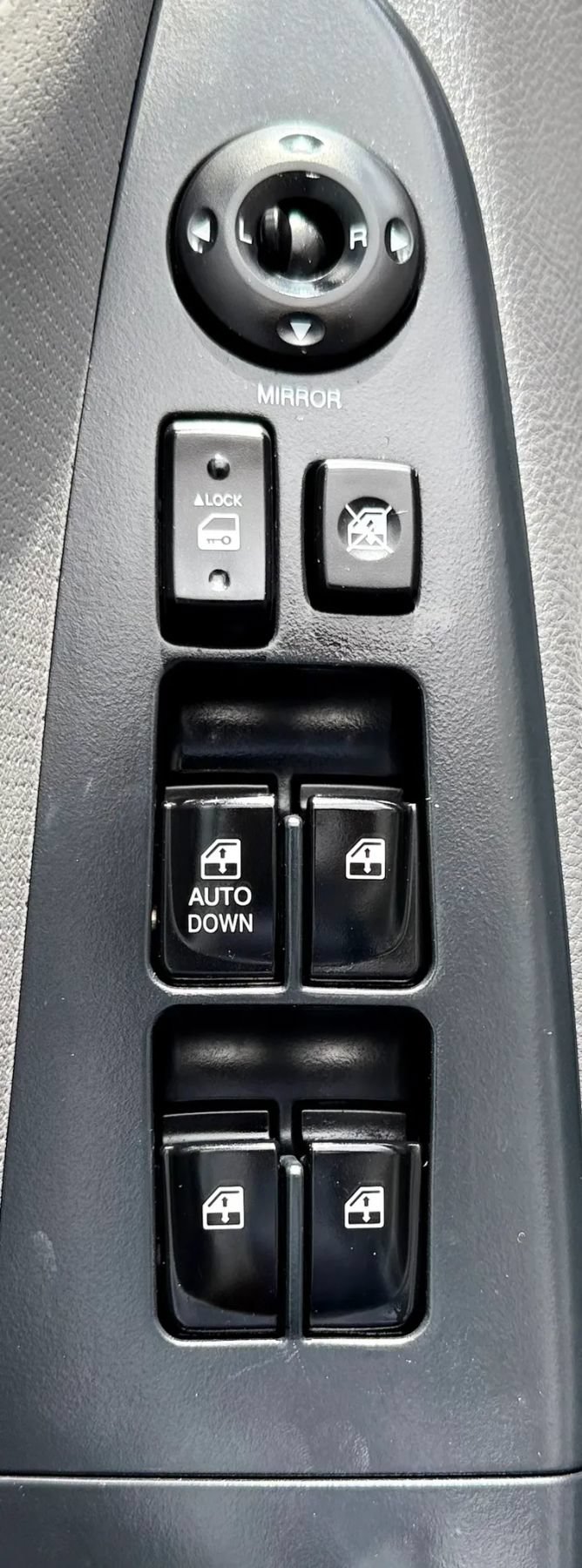 Used 2008 Hyundai Elantra SE FWD image 21