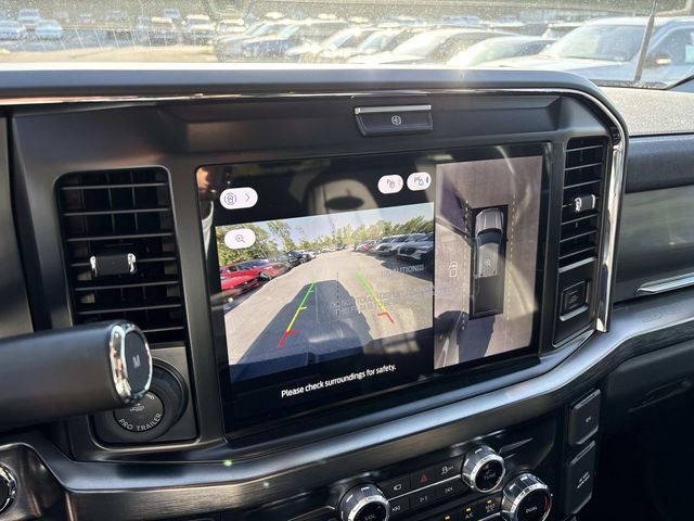 New 2026 Ford F250 Lariat w/ Black Appearance Package image 28