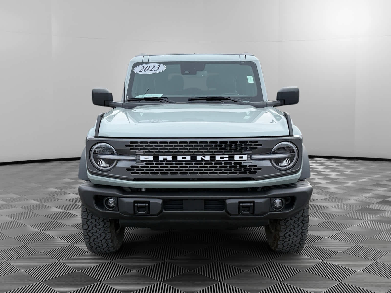 Used 2023 Ford Bronco Badlands image 8