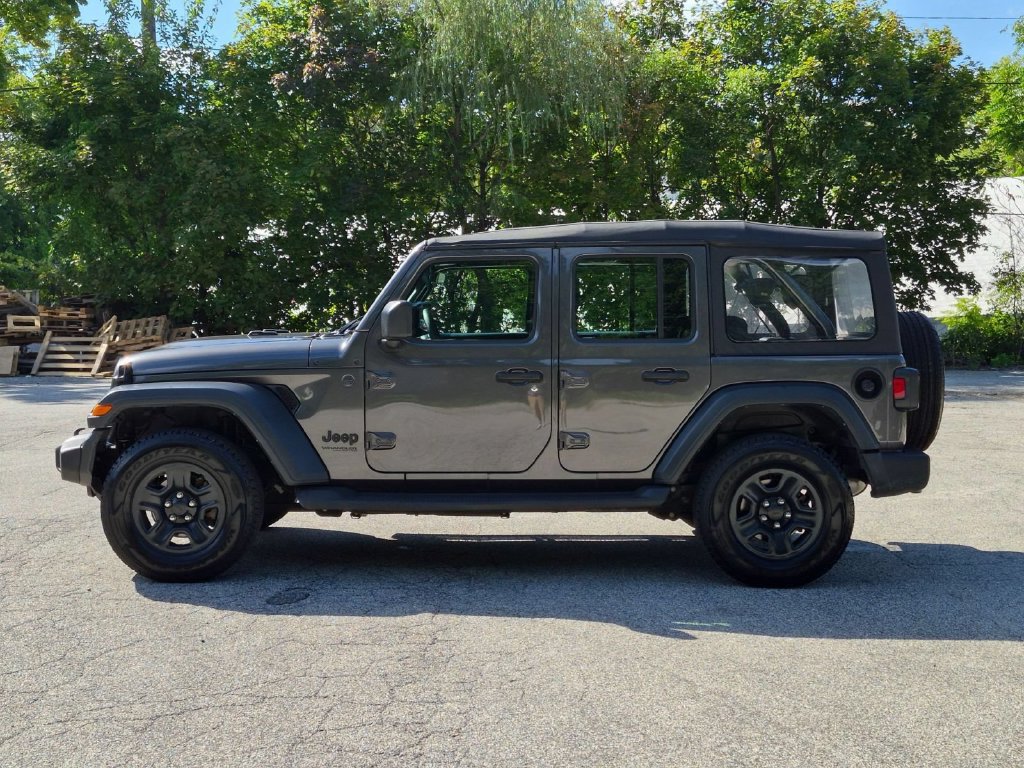 Used 2022 Jeep Wrangler Unlimited Sport AWD/4WD image 8