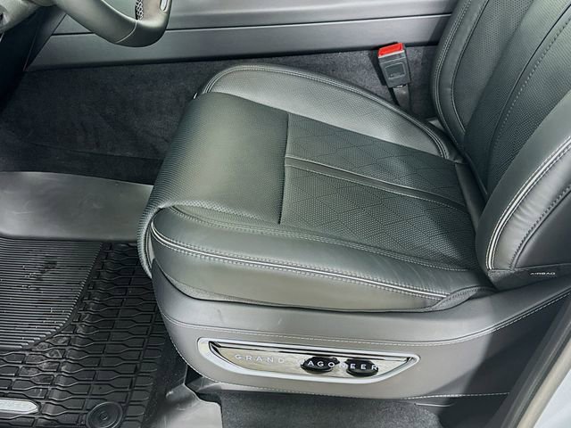 New 2024 Jeep Grand Wagoneer L Series II w/ Quick Order Packagew 28T image 23