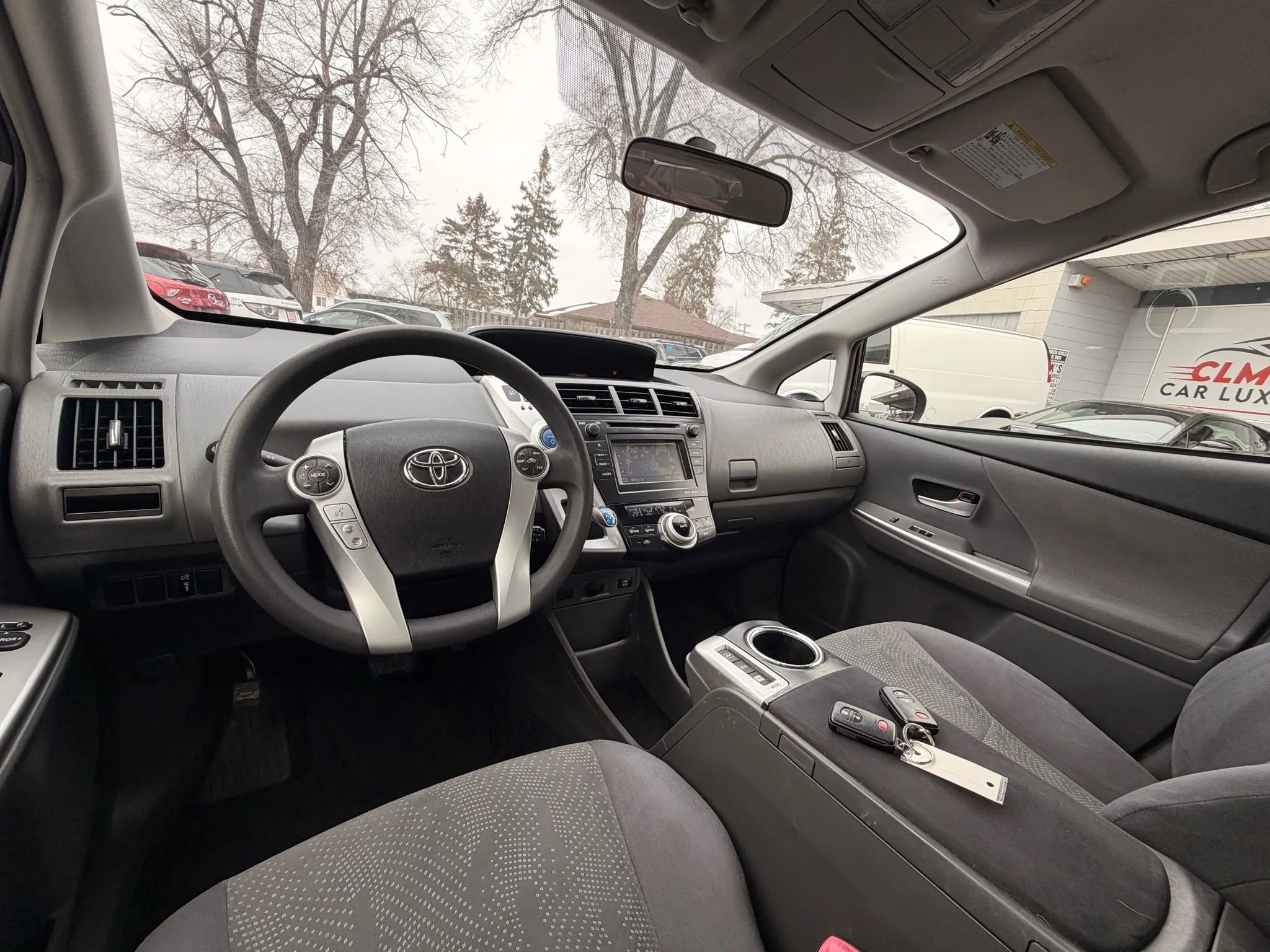 Used 2012 Toyota Prius V Three image 27